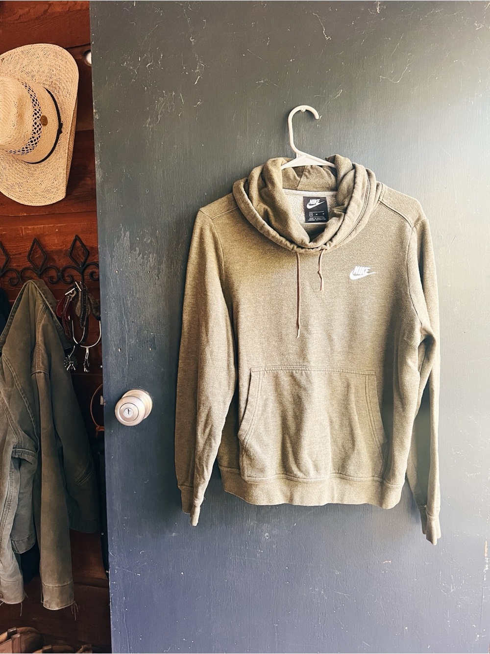 NWOT Nike Sweatshirt